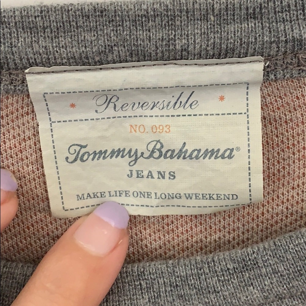 Tommy Bahama crew pullover - Picture 4 of 6
